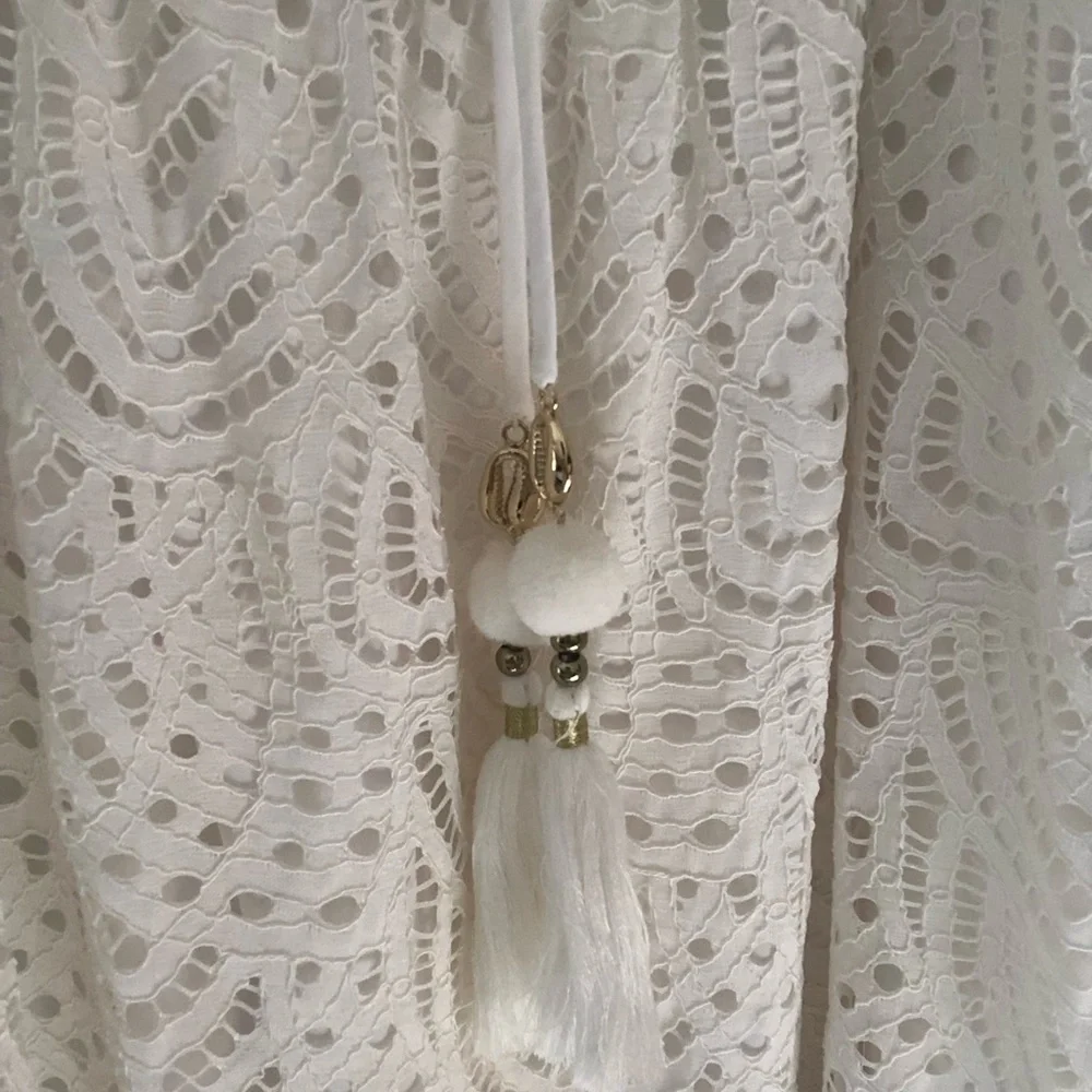 Lilly Pulitzer Alanna Dress in Marine Tropic Lace Resort White Size Medium - Picture 6 of 16